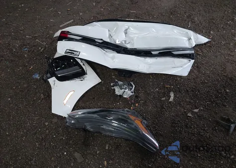 2025 Kia K5 Gt-Line z USA, uszkodzony, nr VIN KNAG64J72S5371955